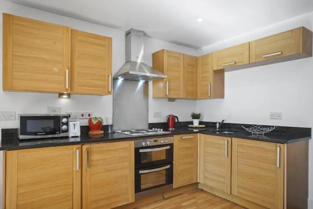 Marx Stylish 1-Bed Apartment Near London Bridge & Tower Bridge - Great Location With Free Parking
