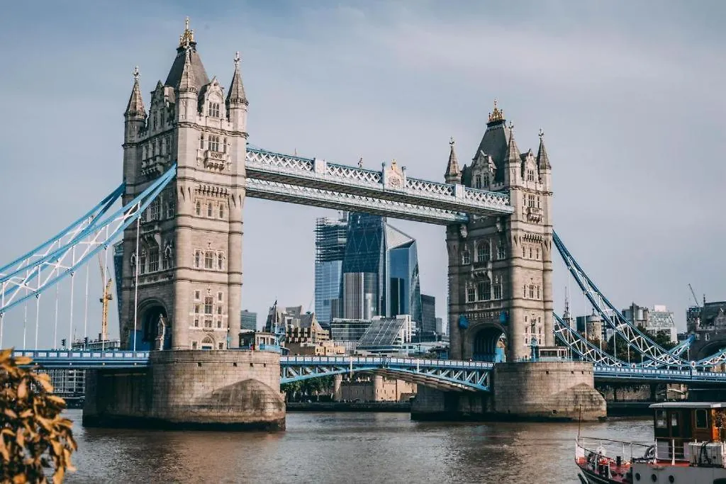 Marx Stylish 1-Bed Apartment Near London Bridge & Tower Bridge - Great Location With Free Parking